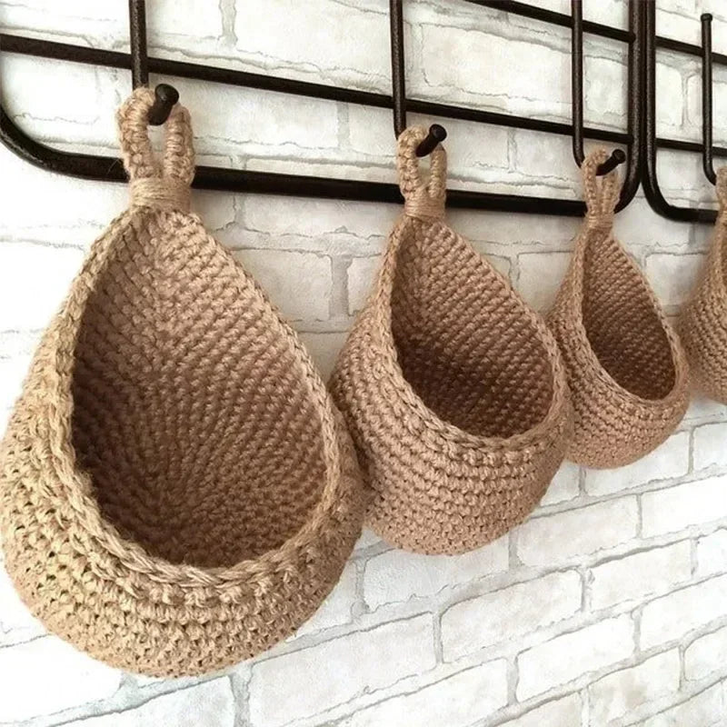 Handwoven Hanging Wall Fruit Vegetable Basket Organizer Container Decor for Kitchen Garden Mount Wall Flower Plant Onion Storage