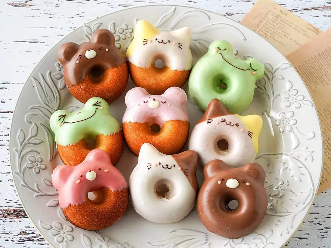 Donut Baking Pan Cat & Bear-Shaped Non-Stick Carbon Steel Doughnut Mold Muffin Cake Pan for Dessert Pastry DIY Kitchen Accessory