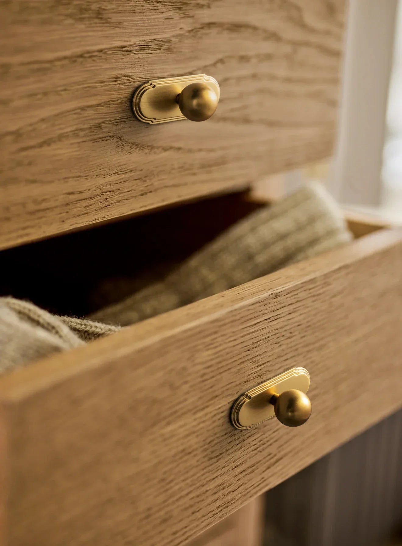 Goo-Ki Brushed Gold Cabinet Pulls with 5'' Hole Centers, Modern Style Zinc Alloy Cabinet Handles for Dresser,Wardrobe,Cupboard